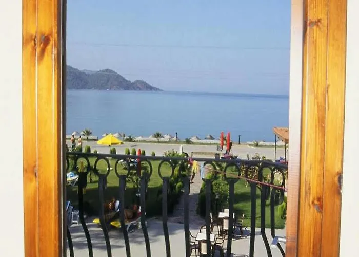Hotell Area 3*